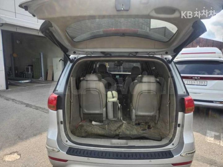 Kia Carnival 2015 KNHMF37ABFS009339 — 5