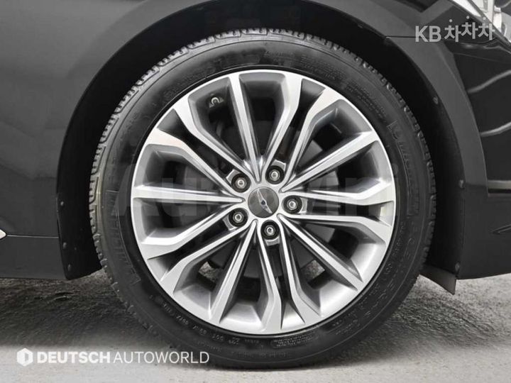 Hyundai Genesis 2016 — 5