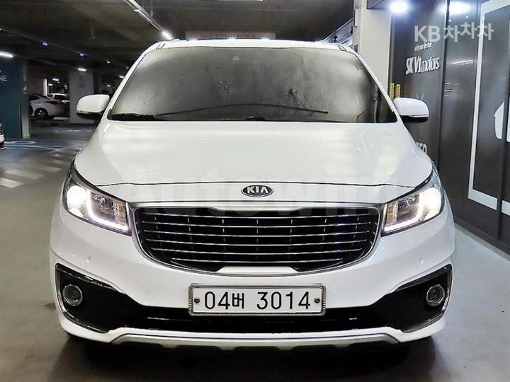 Kia Carnival 2016 KNAME81ABGS150465 — 2