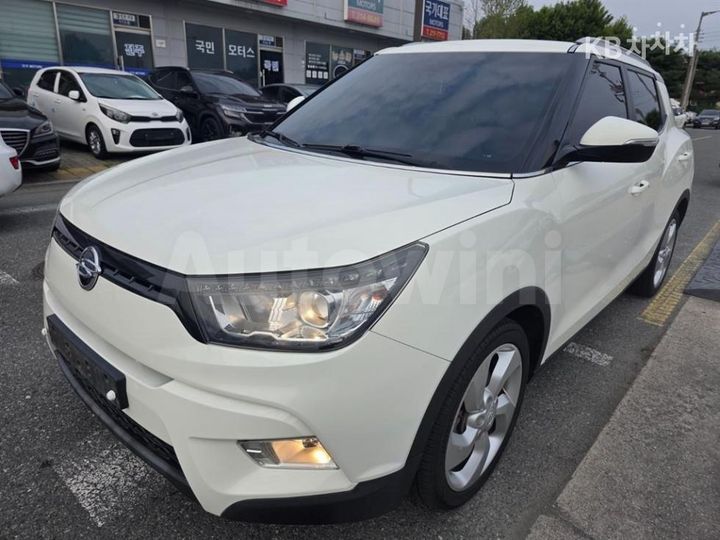 KGM (Ssangyong) Tivoli 2015 — 2