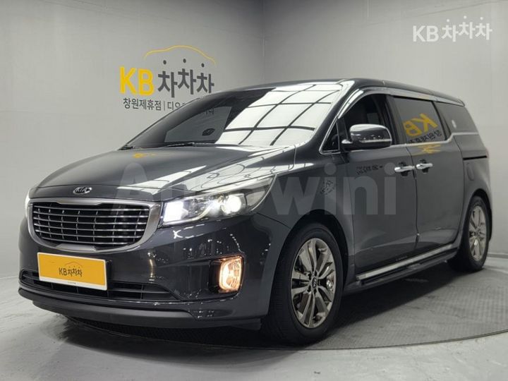 Kia Carnival 2015 — 2