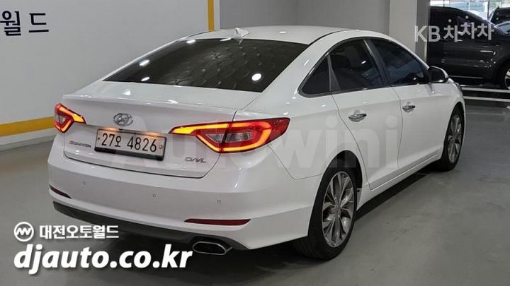 Hyundai Sonata 2016 KMHE341CBGA156344 — 4