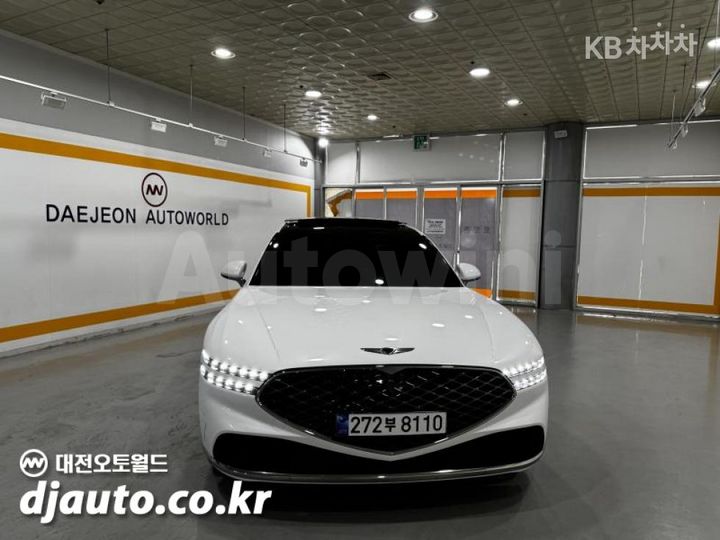 Genesis G90 2022 KMTFA41DBNU017634 — 5