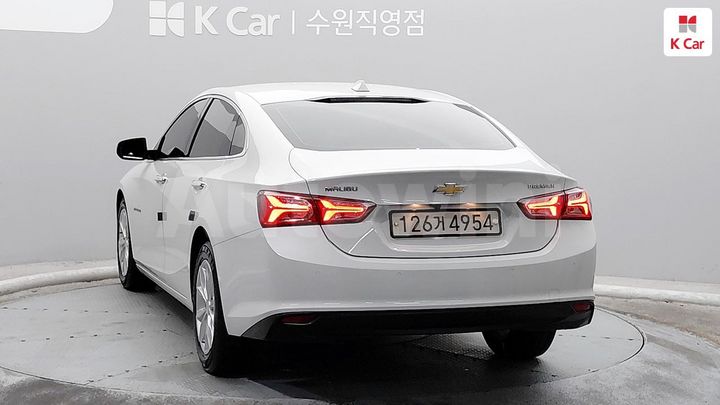 Chevrolet Malibu 2020 — 2
