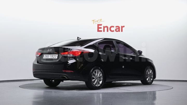 Hyundai Avante 2015 — 2