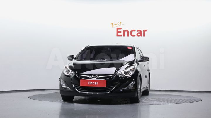 Hyundai Avante 2015 — 3