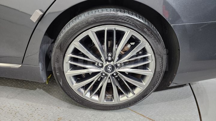 Hyundai Grandeur 2018 — 5
