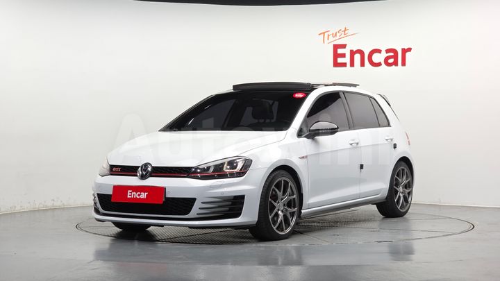 Volkswagen Golf 2015 — 2