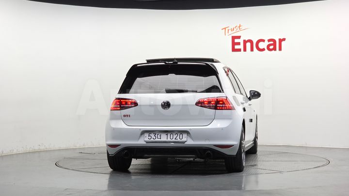 Volkswagen Golf 2015 — 5
