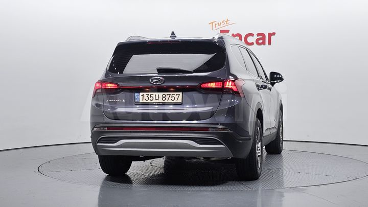 Hyundai SantaFe 2022 — 4