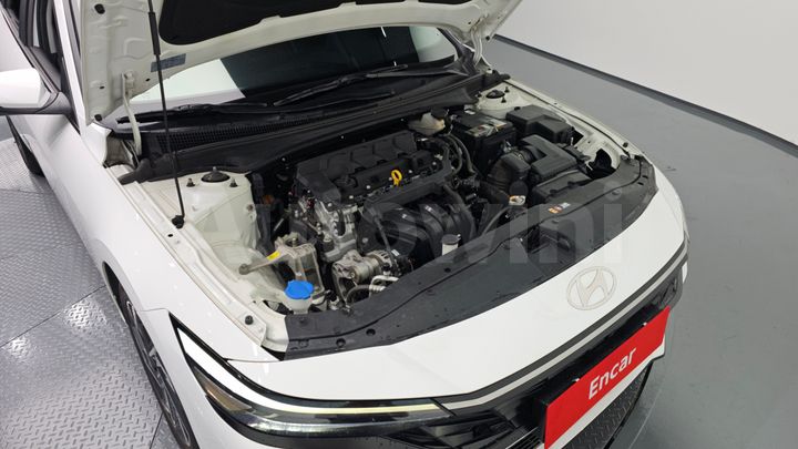 Hyundai Avante 2024 — 5