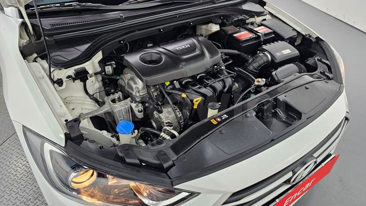 Hyundai Avante 2016 — 5