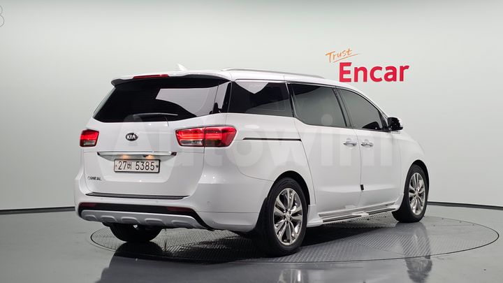 Kia Carnival 2018 — 2