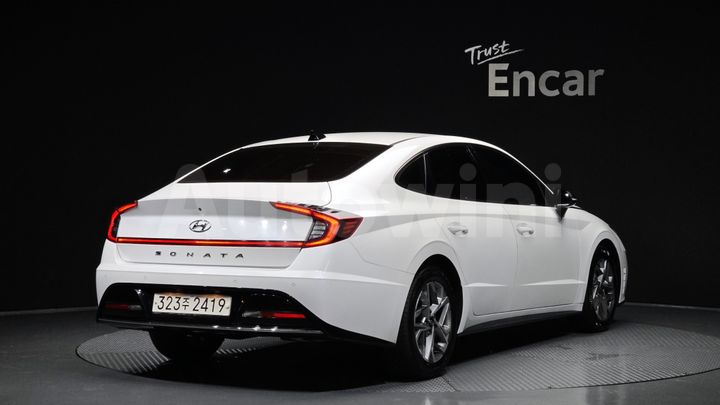 Hyundai Sonata 2022 — 2