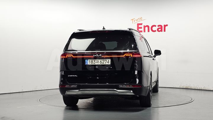 Kia Carnival 2023 — 4
