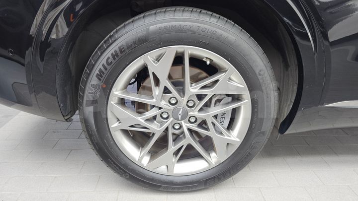 Genesis GV70 2023 — 5