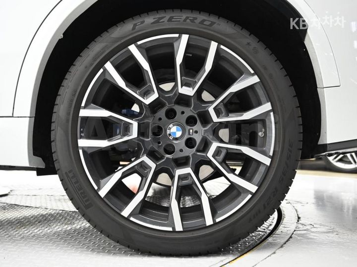 BMW X5 2025 WBA11EV0XS9130094 — 5