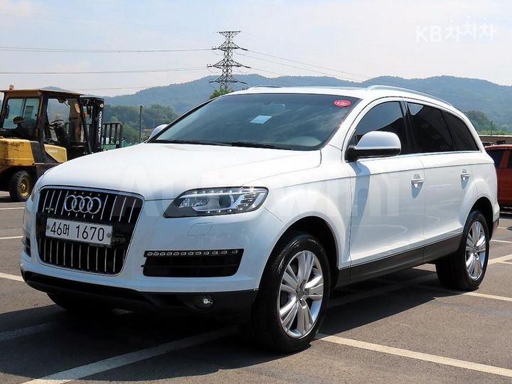 Audi Q7 2015 — 2