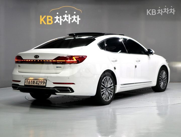 Kia K7 2020 KNALE41GBLA031325 — 3