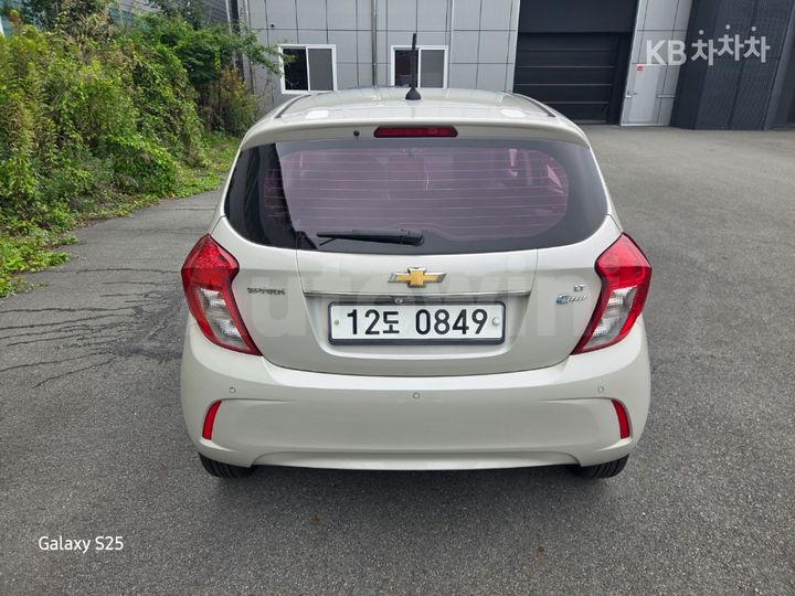 Chevrolet Spark 2017 KLYDC487DHC712300 — 4