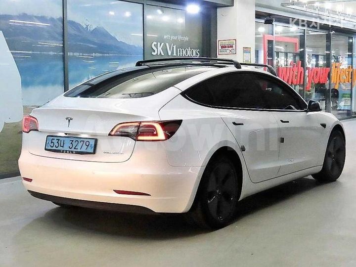Tesla Model 3 2021 5YJ3E1EB5MF079249 — 4