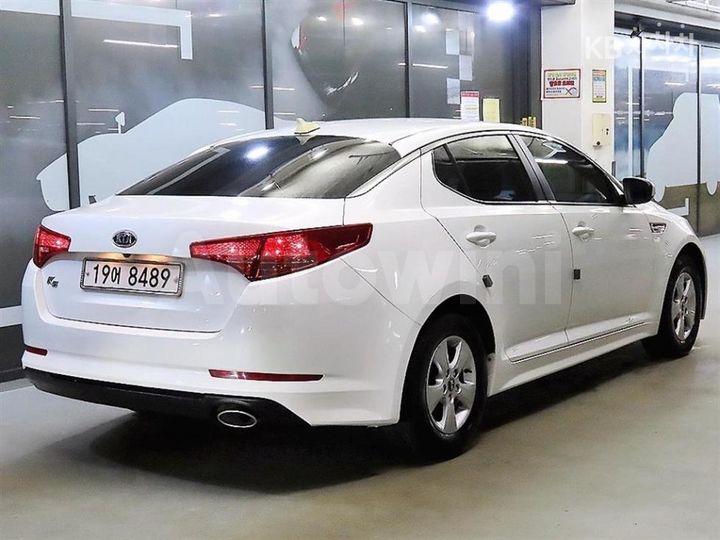Kia K5 2012 KNAGN418BCA200017 — 4