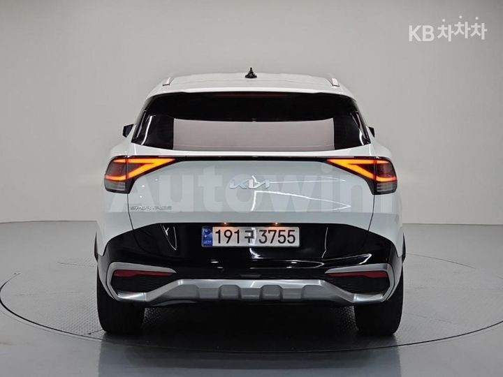 Kia Sportage 2023 — 3
