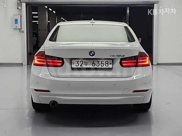 BMW 3 Series 2015 — 3
