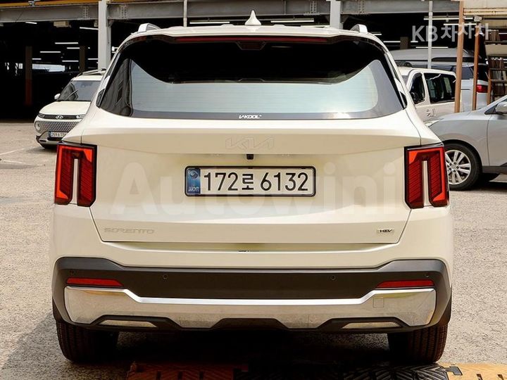 Kia Sorento 2026 — 3