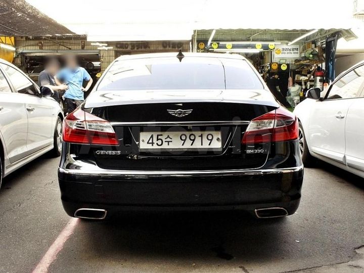 Hyundai Genesis 2012 — 3