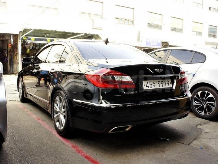 Hyundai Genesis 2012 — 4
