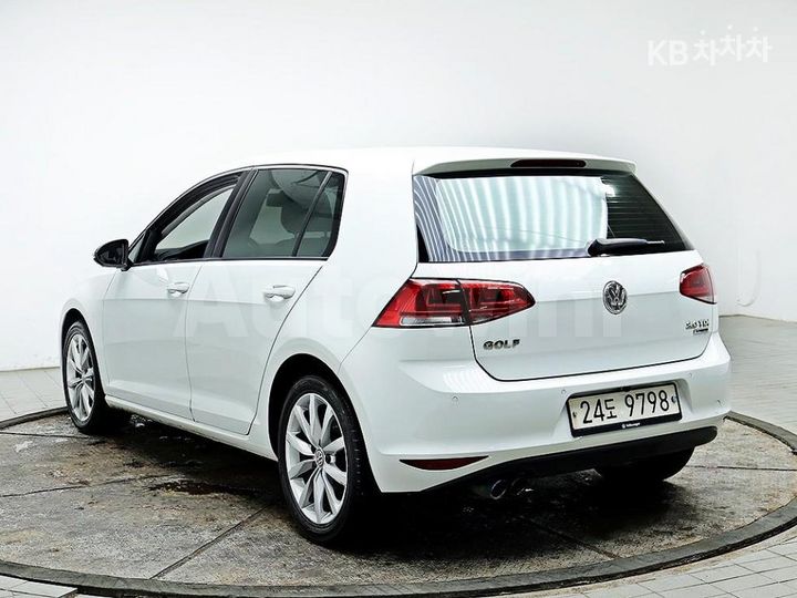 Volkswagen Golf 2015 — 4