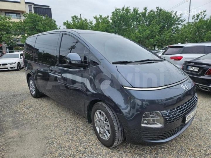 Hyundai Staria 2022 — 4