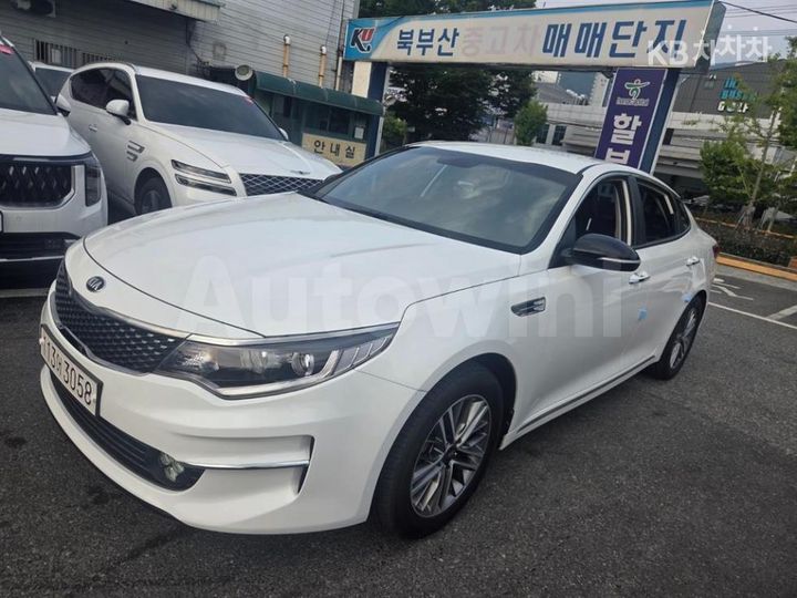 Kia K5 2018 — 3