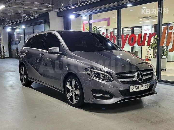 Mercedes Benz B Class