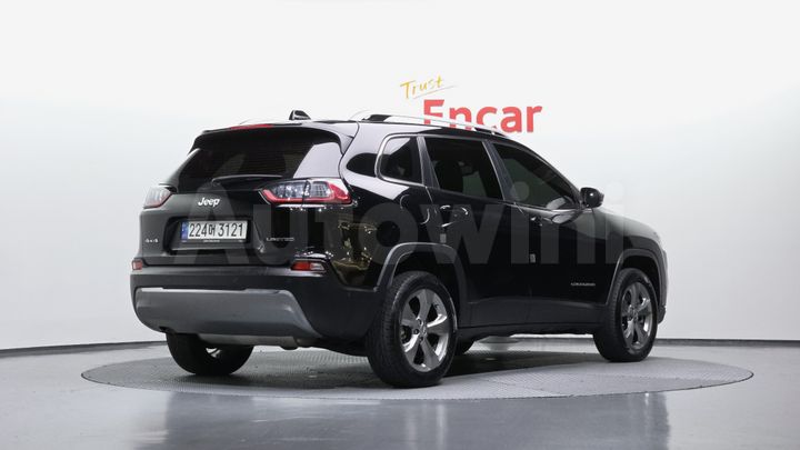 Jeep Cherokee 2021 — 2