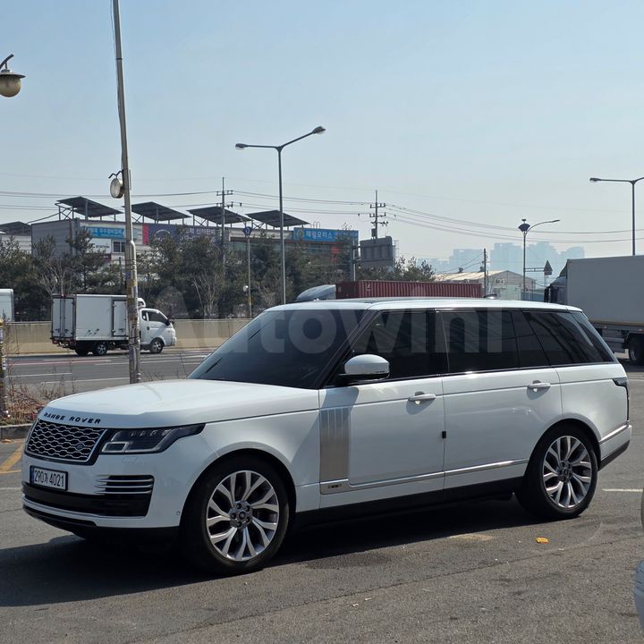 Land Rover Range Rover 2018 — 3