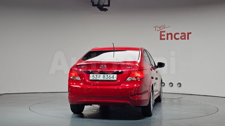 Hyundai Accent 2016 — 4