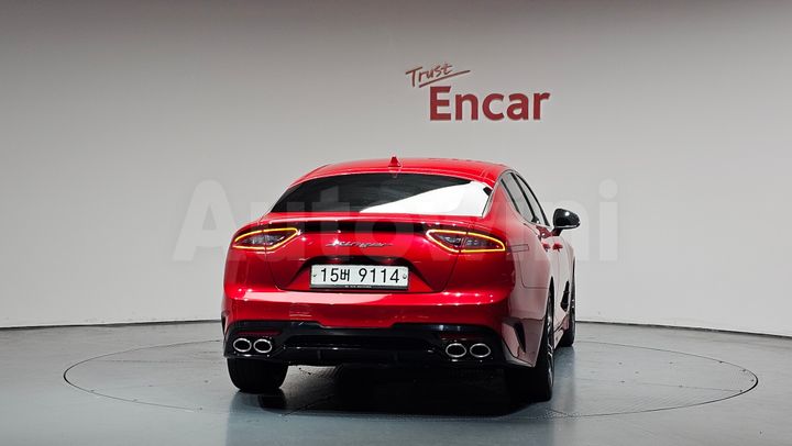 Kia Stinger 2019 — 3