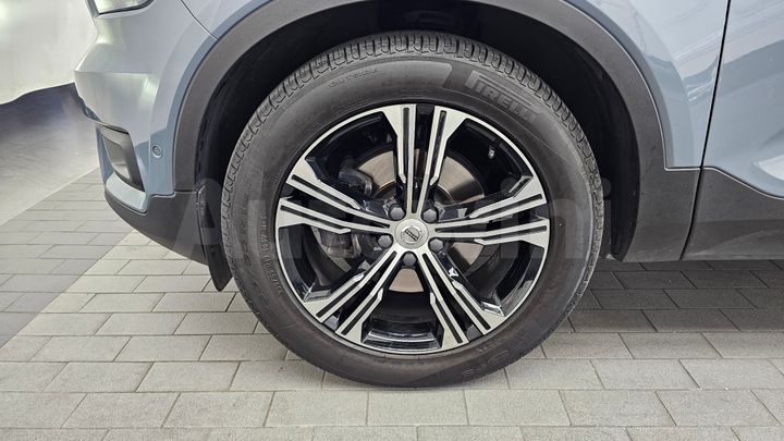Volvo XC40 2022 — 5