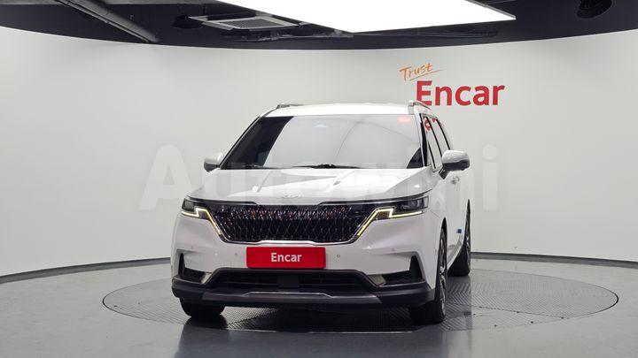 Kia Carnival 2022 — 3