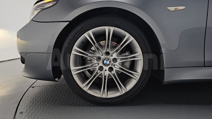 BMW 5 Series 2008 — 5