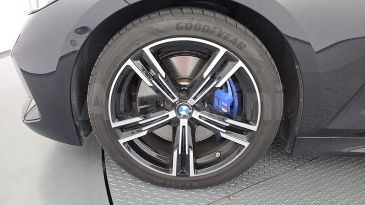 BMW 3 Series 2023 — 4