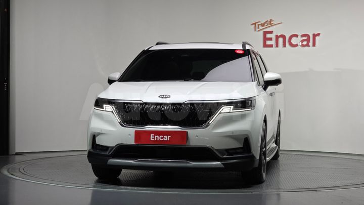 Kia Carnival 2021 — 3