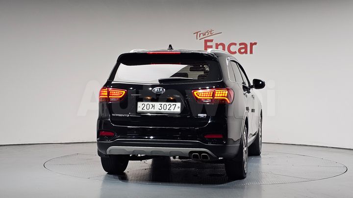 Kia Sorento 2018 — 4