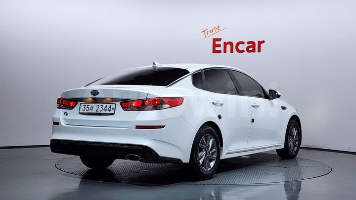 Kia K5 2019 — 2