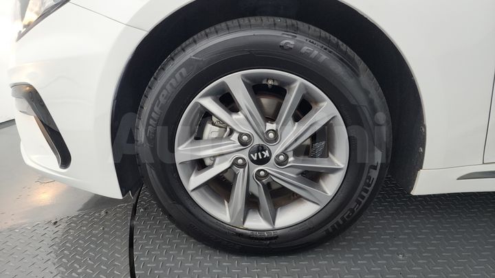 Kia K5 2019 — 5