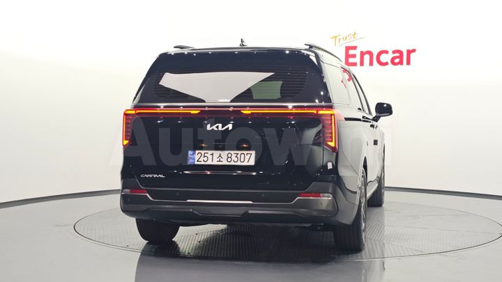 Kia Carnival 2025 — 3