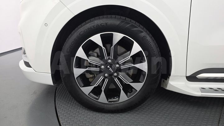 Kia Carnival 2023 — 5