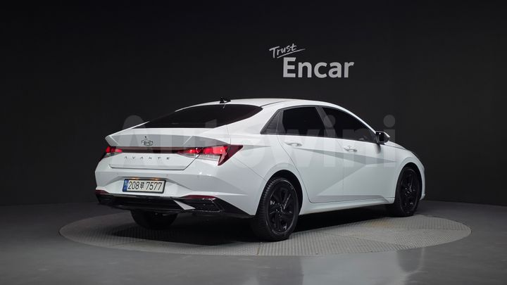 Hyundai Avante 2023 — 2